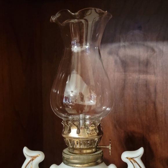 HOLLY HOBBIE® ♡ 1970's Mint Condition Genuine Porcelain Miniature Oil Lamp - Picture 7 of 13